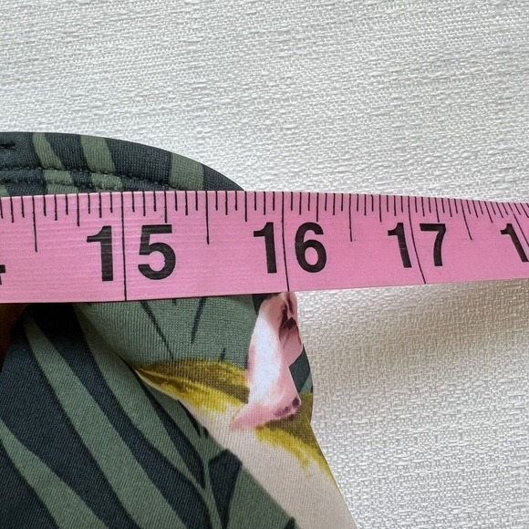 Kona Sol Swimsuit Womens Size L Green Floral One Piece Flounce Ruffle NWT - Picture 5 of 7